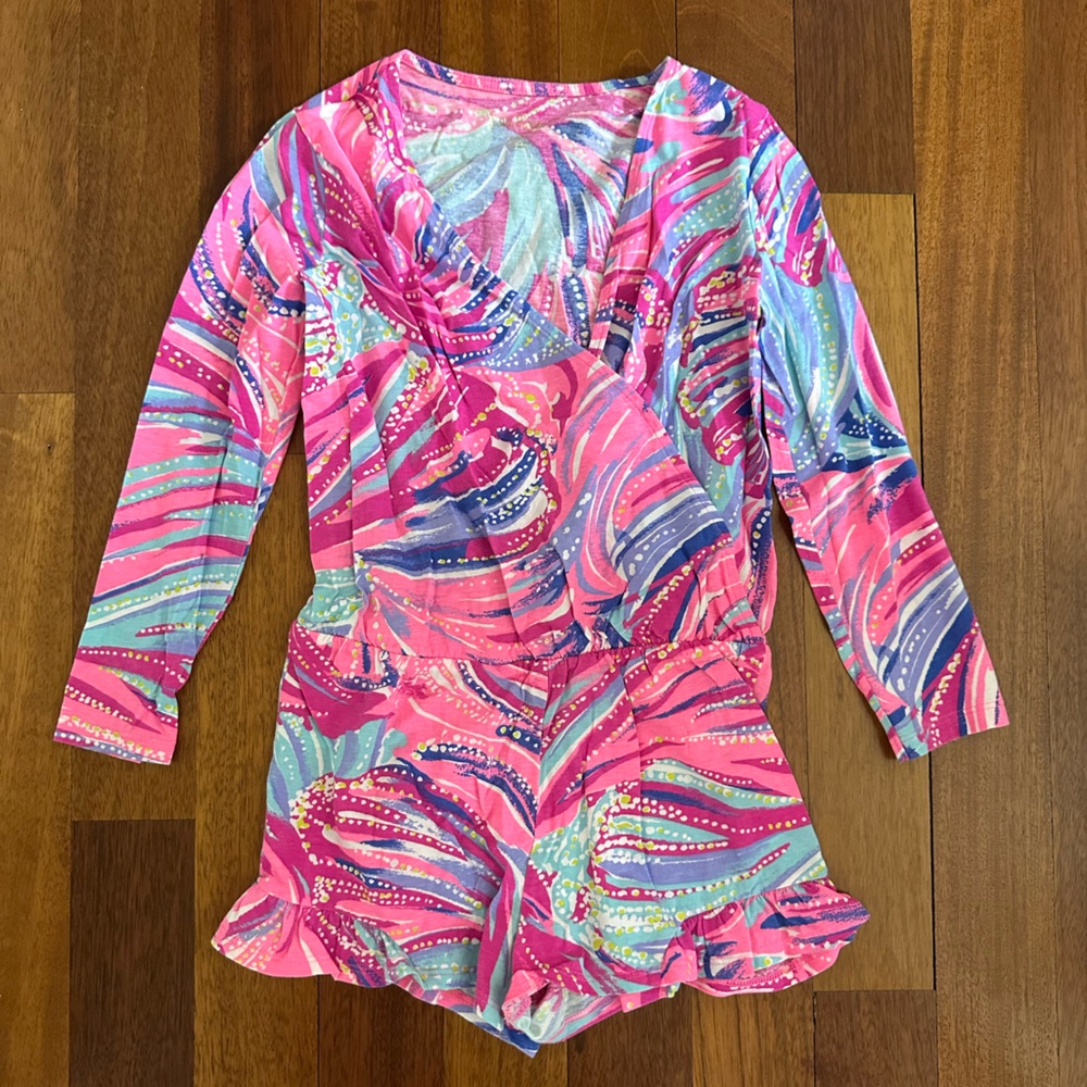 Lilly Pulitzer Pink and Blue Abstract Ropper